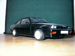 Opel Manta schwarz von Revell mit BBS